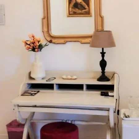 Morosoli Palace فندق مبيت وإفطار *